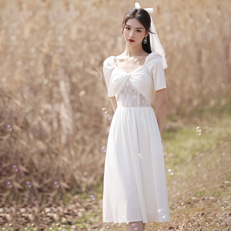 白色小平时可穿夏季订婚连衣裙婚纱 薇绣礼服/晚装