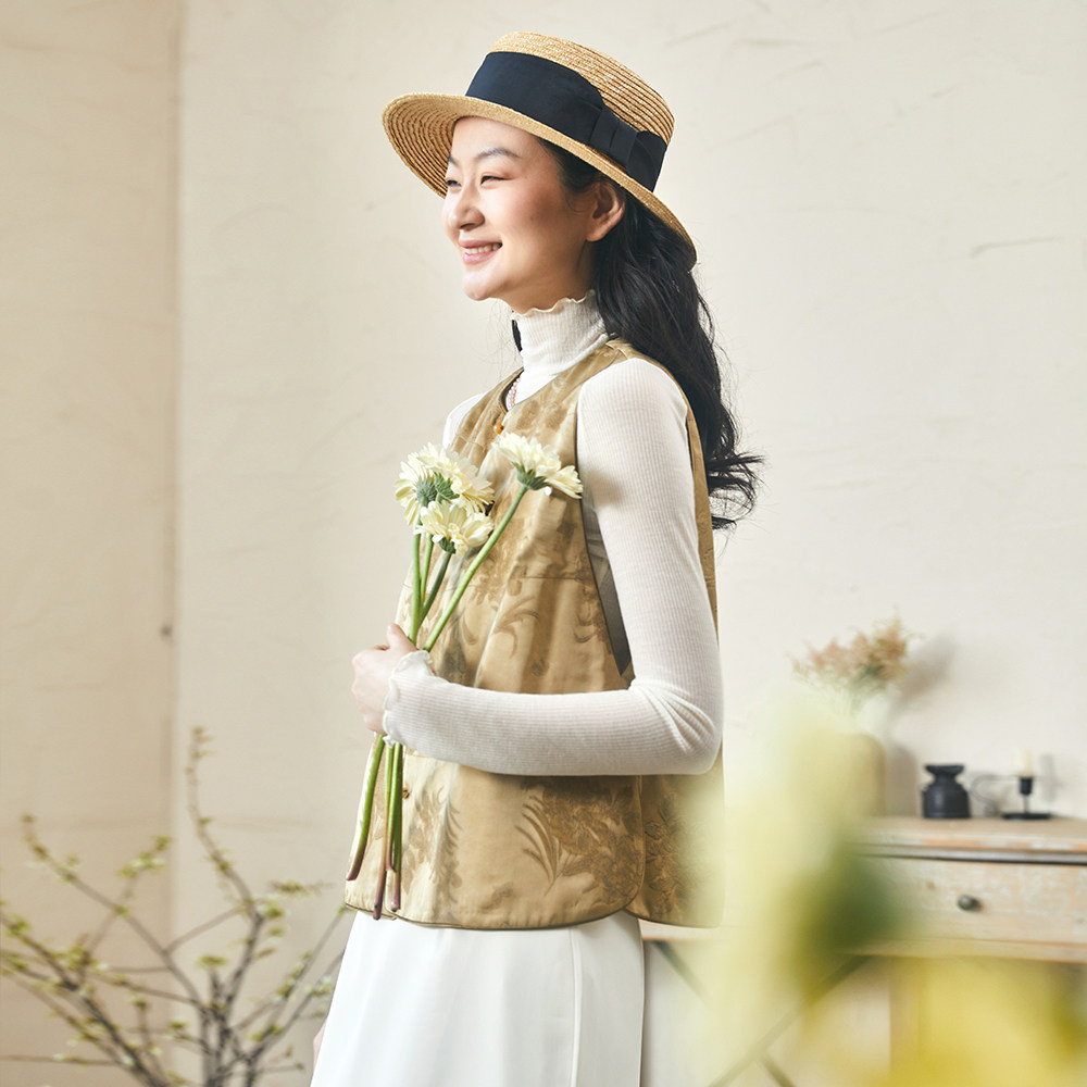 布小匠原创设计高级提花夹棉圆领马夹女款2025新款新中式国风马甲,淘宝优惠券,粉丝福利购,淘宝优惠卷