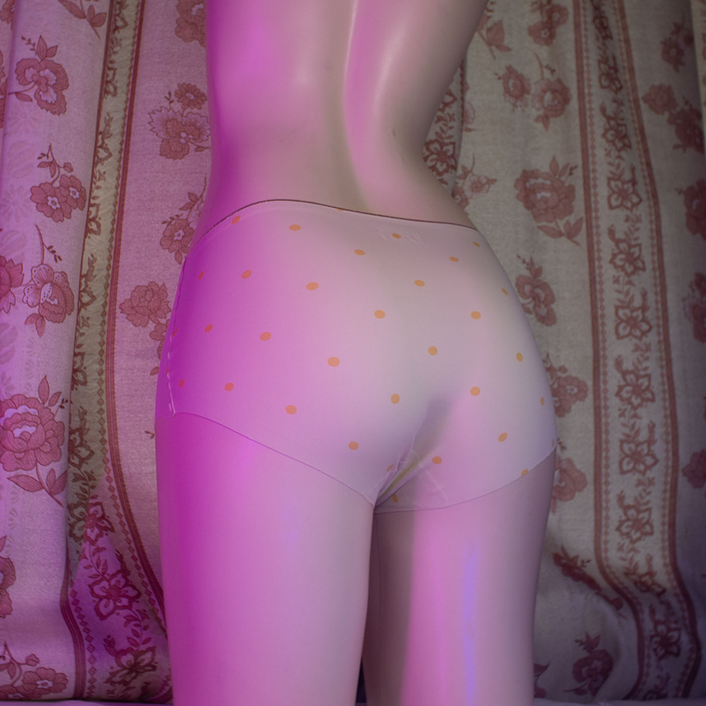 超薄无痕男士男扮女装三角裤cos冰丝透气性感中腰波点伪娘内裤,淘宝优惠券,粉丝福利购,淘宝优惠卷