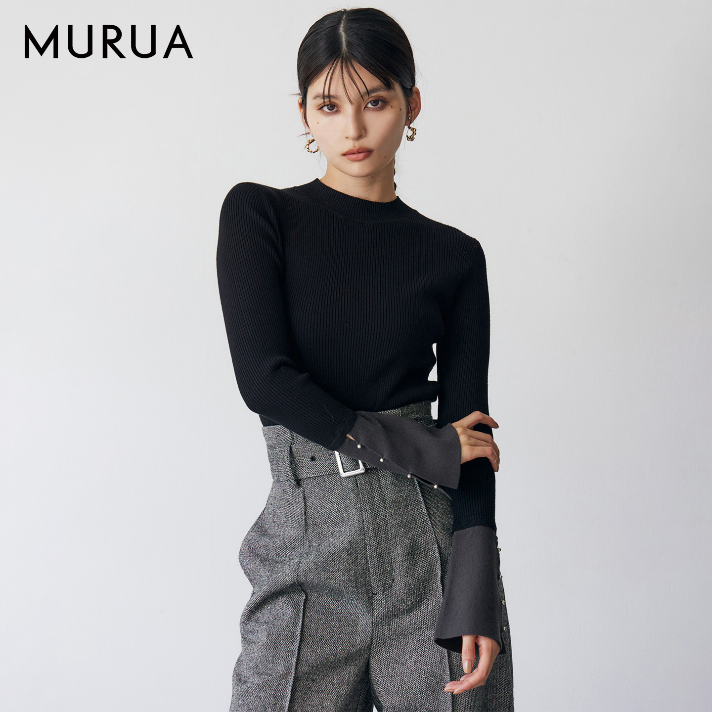 MURUA25秋季新品修身拼接袖口喇叭袖小高领毛针织衫女0125526060 - 图1