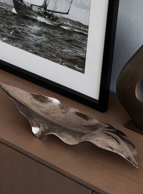 古铜色树叶子造型装饰果盘摆件