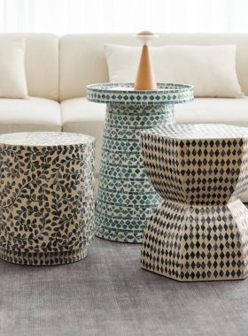 手工贝壳咖色竖条纹圆墩边几茶几