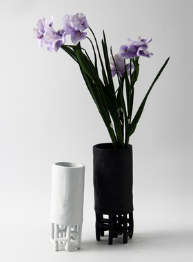 简约黑白色镂空陶瓷花瓶果盘