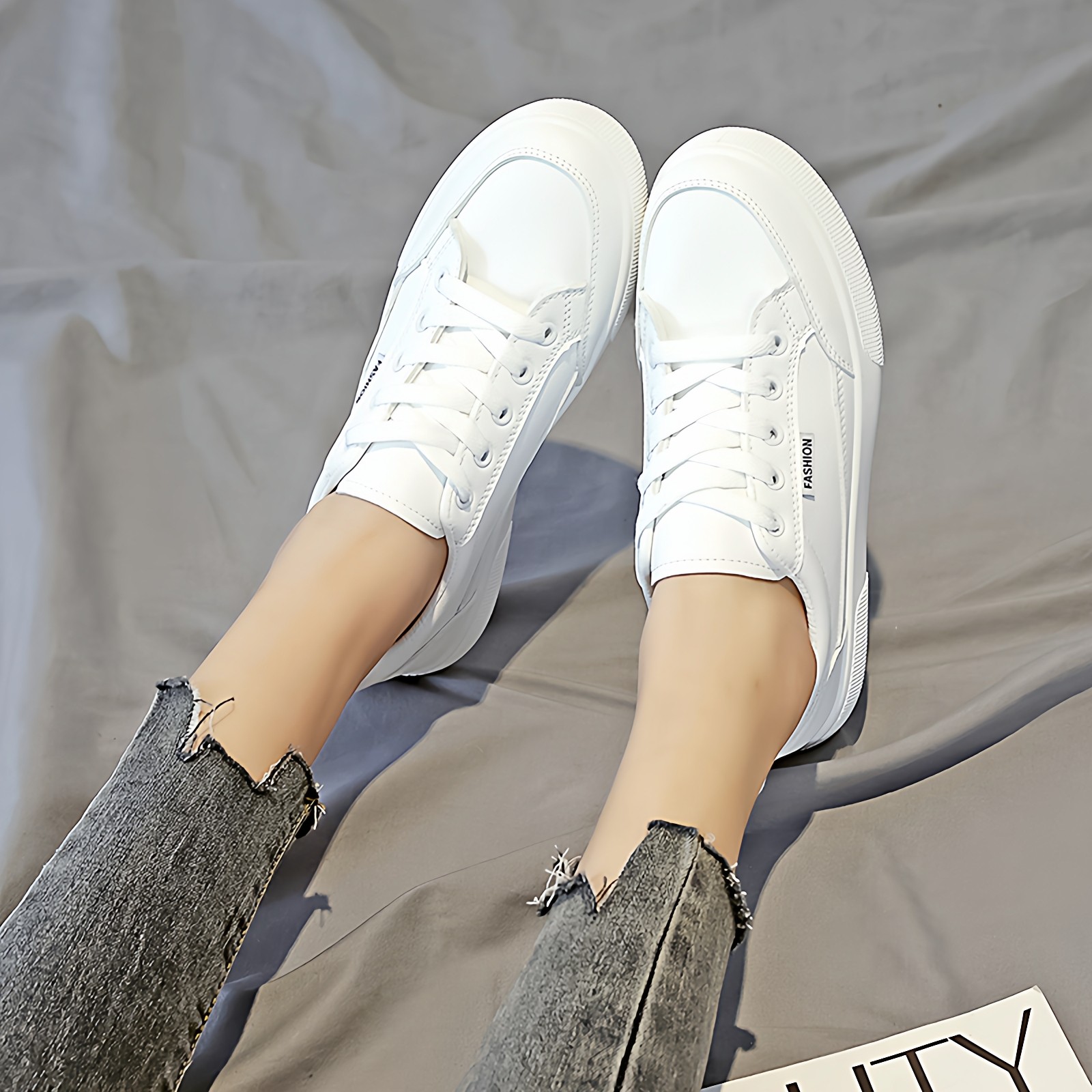 简约百搭平底小白鞋子女2026新款春季白鞋子运动休闲板鞋春秋女鞋,淘宝优惠券,粉丝福利购,淘宝优惠卷