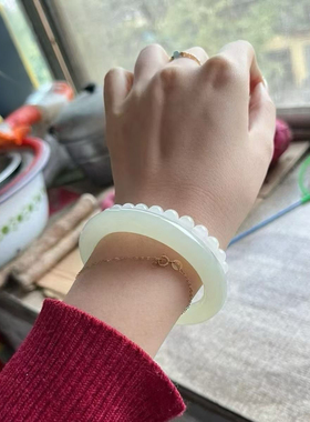 天然新疆和田玉手镯女款少女年轻款扁条青白玉镯冰种送妈妈情人节