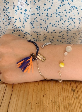 金属做旧少女简约布艺手镯