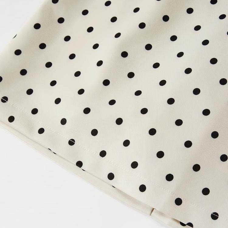 女童杏色波点半身裙2025春秋新款气质修身显瘦包臀miu系短裙裤子9,淘宝优惠券,粉丝福利购,淘宝优惠卷