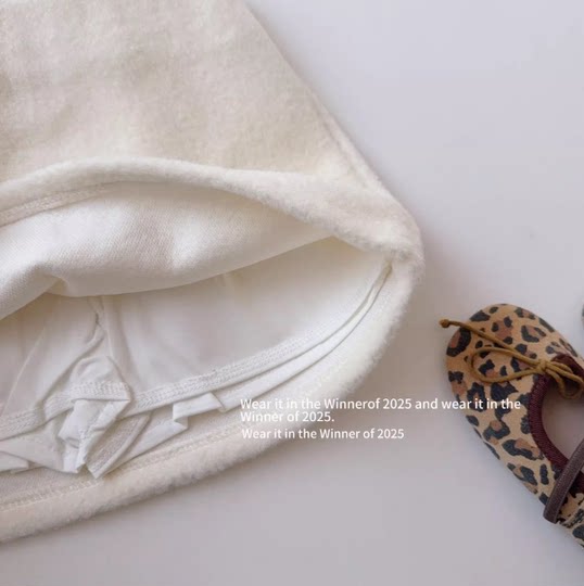 Children's Korean skirt 2025 autumn and winter plus velvet baby fashionable and versatile A-line retro furry short skirt hip skirt 9