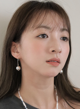 est studio原创设计镂空花球925银针耳环女冷淡风简约高级感耳饰