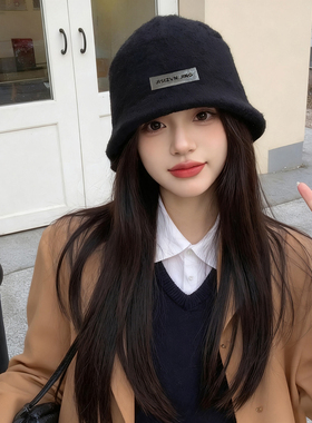秋冬保暖显脸小女毛绒渔夫帽