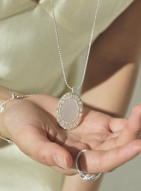 官方授权SOFT ROOM蕾丝天然玉髓黑玛瑙镂空编织白水晶叠戴项链