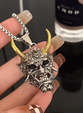 金角般若项链男士鬼怪面具吊坠嘻哈个性灵异饰品钛钢挂件配饰女潮