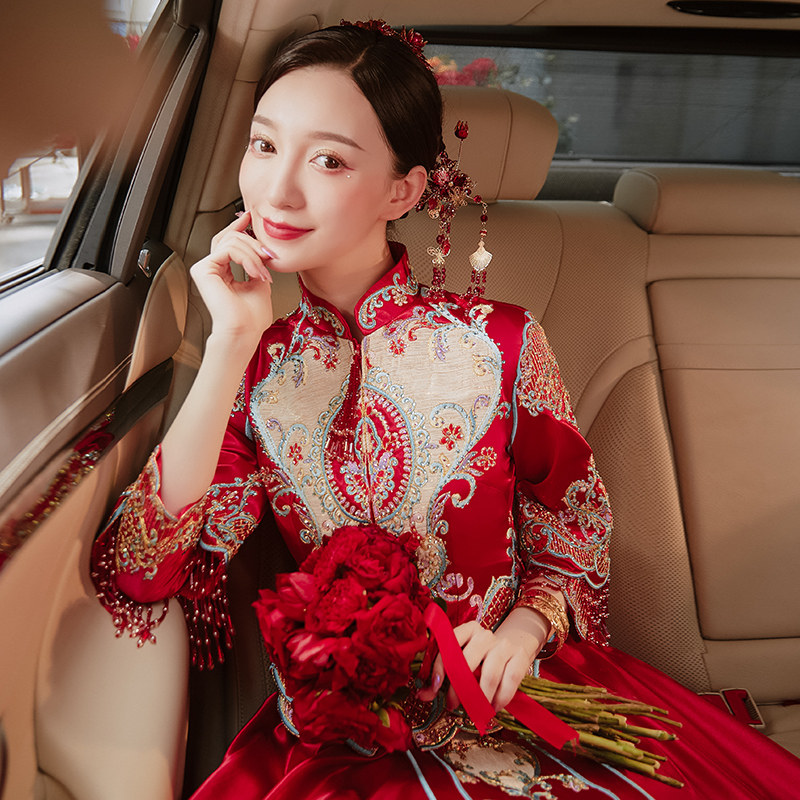 秀禾服2020新款秋季结婚礼服秀婚纱 花作衣旗袍