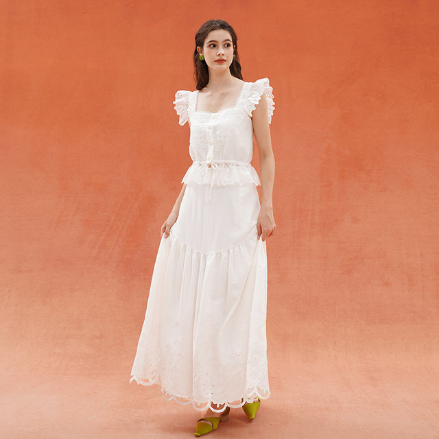 Kamo Original White Slim Square Neck Light Retro