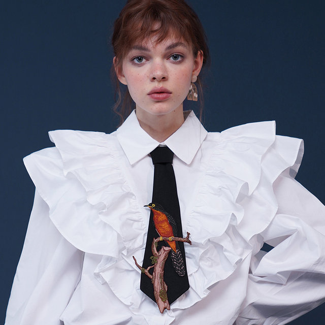 Kamo original exquisite embroidered tie