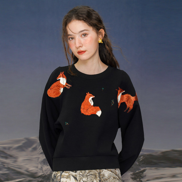 Kamo original fox embroidered sweatshirt