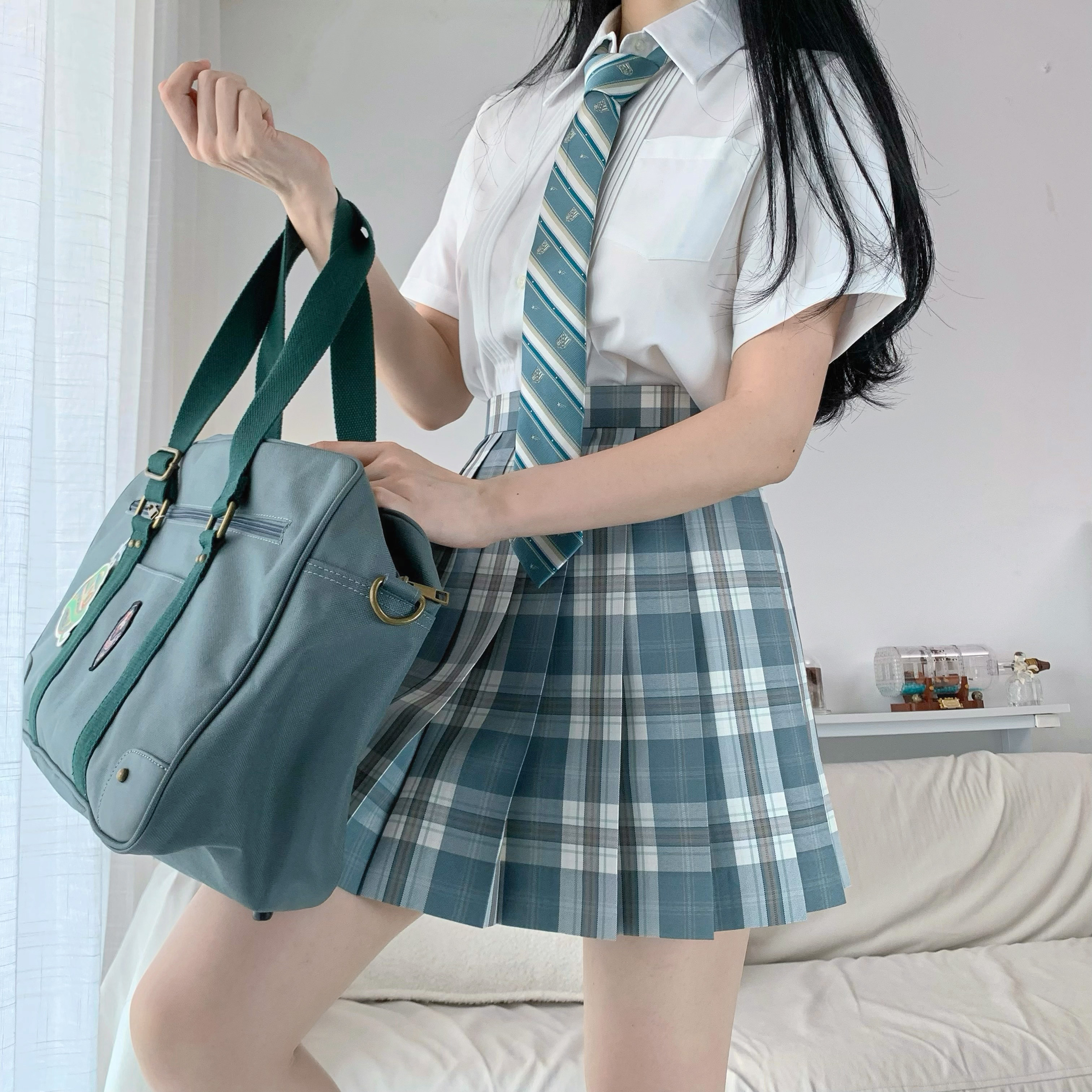 【心脏地震】风琴褶jk制服衬衫女夏短袖圆领女款通勤日系学院风女 - 图2