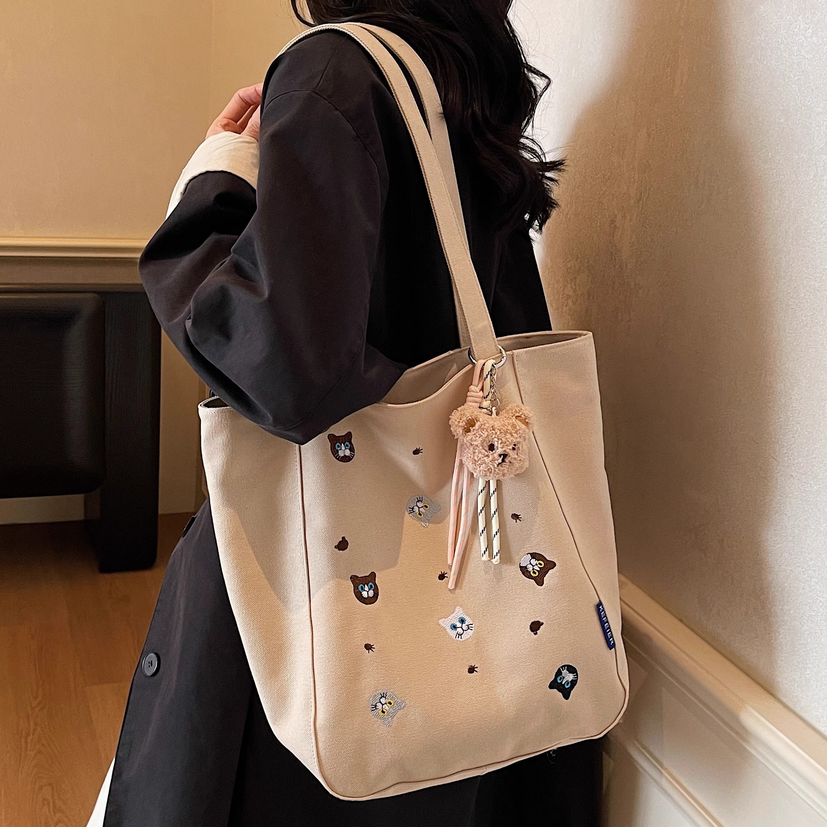 可爱猫咪刺绣帆布包包女潮大容量学生上课小众百搭单肩手提托特包,淘宝优惠券,粉丝福利购,淘宝优惠卷