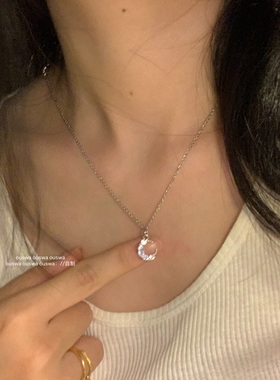 ouswa微镶锆石月亮海豚项链