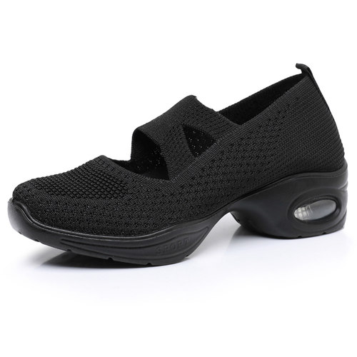 老北京布鞋广场舞蹈鞋网面女士中高跟软底防滑气垫透气轻便舞蹈鞋 - 图3