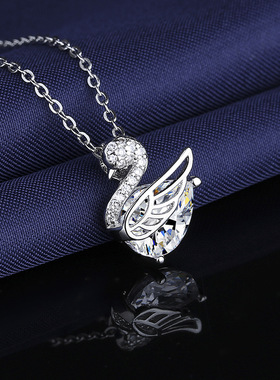 日韩新款时尚简约满钻吊坠锆石女士项链莫桑石天鹅锁骨链饰品