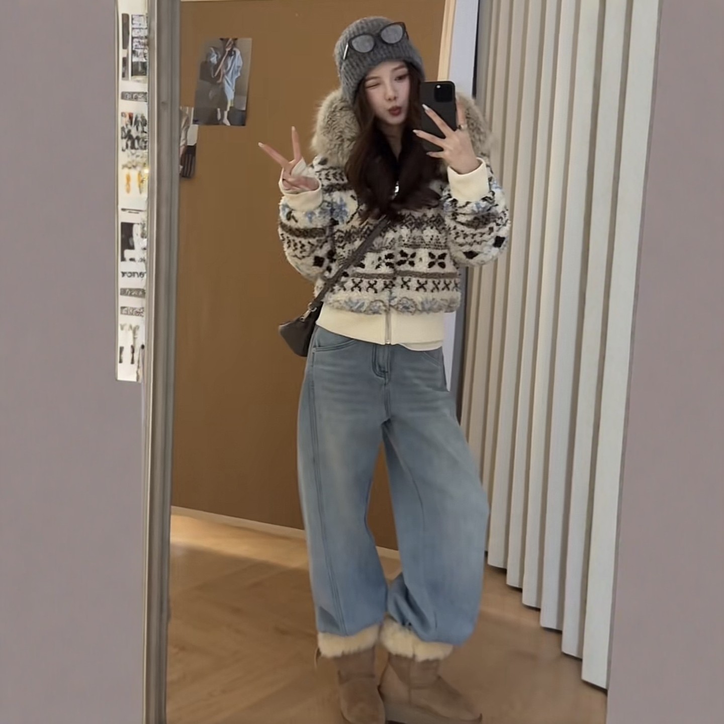 今年流行费尔岛风提花连帽毛领短外套女装冬季时尚超好看加棉上衣,淘宝优惠券,粉丝福利购,淘宝优惠卷