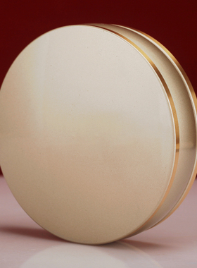 黄铜家用摆件镶边金白色