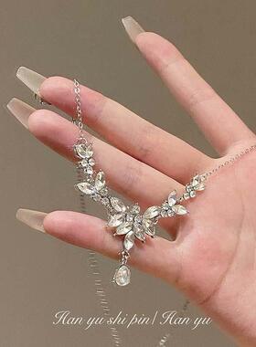 2026欧美新款银色闪钻树叶花朵项链女轻奢超仙小众设计感花枝锁骨