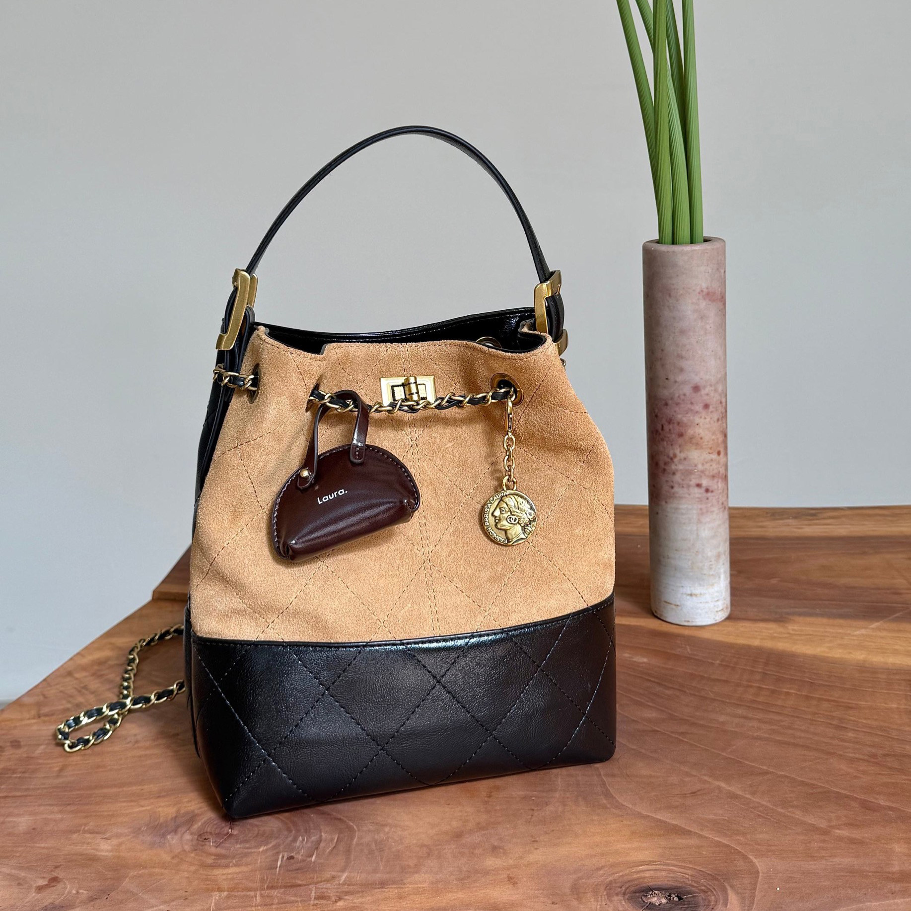 大容量小众水桶包包女2025新款时尚磨砂真皮手提包百搭单肩斜挎包,淘宝优惠券,粉丝福利购,淘宝优惠卷