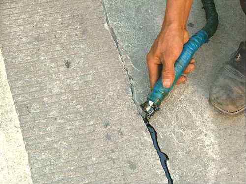 道路灌缝胶沥青密封胶伸缩缝裂缝路面修补材料防水补漏屋顶裂缝 - 图2