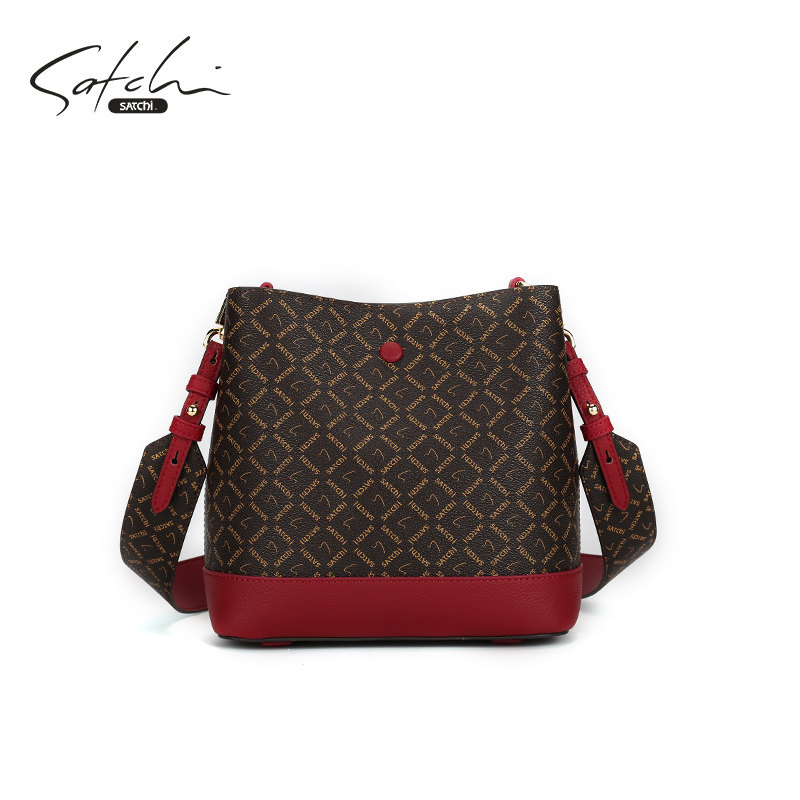 satchi /沙驰经典大容量pvc单肩包 satchi沙驰箱包女士包袋