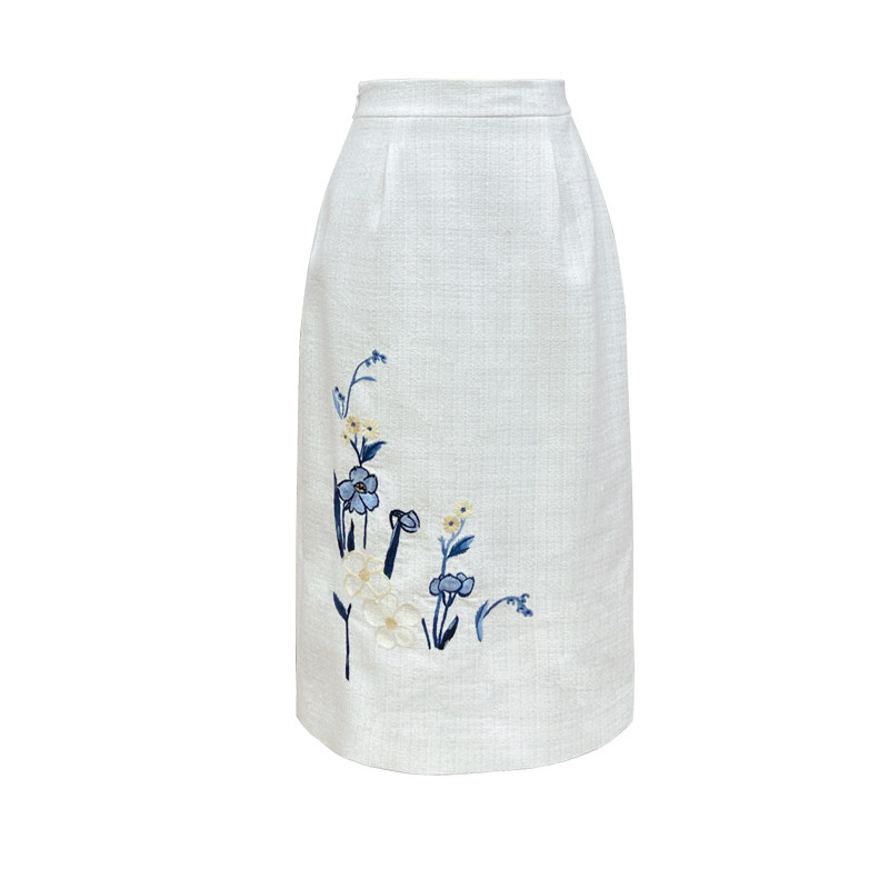 绵羊毛秋季A字显瘦精致刺绣米白色雅致百搭舒适休闲中长款女半裙,淘宝优惠券,粉丝福利购,淘宝优惠卷