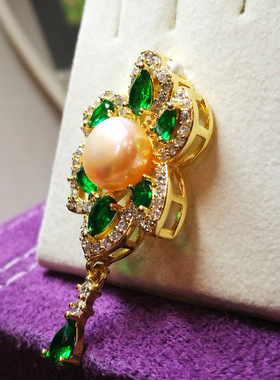 水晶天然珍珠豪镶锆石莫桑钻吊坠