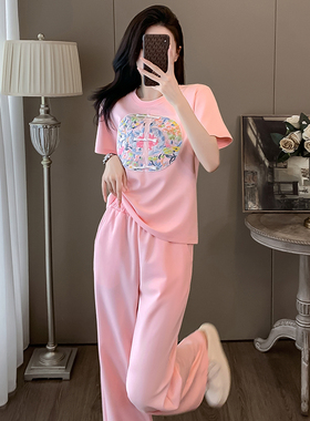 粉嫩刺绣花团T恤宽松遮肉阔腿裤