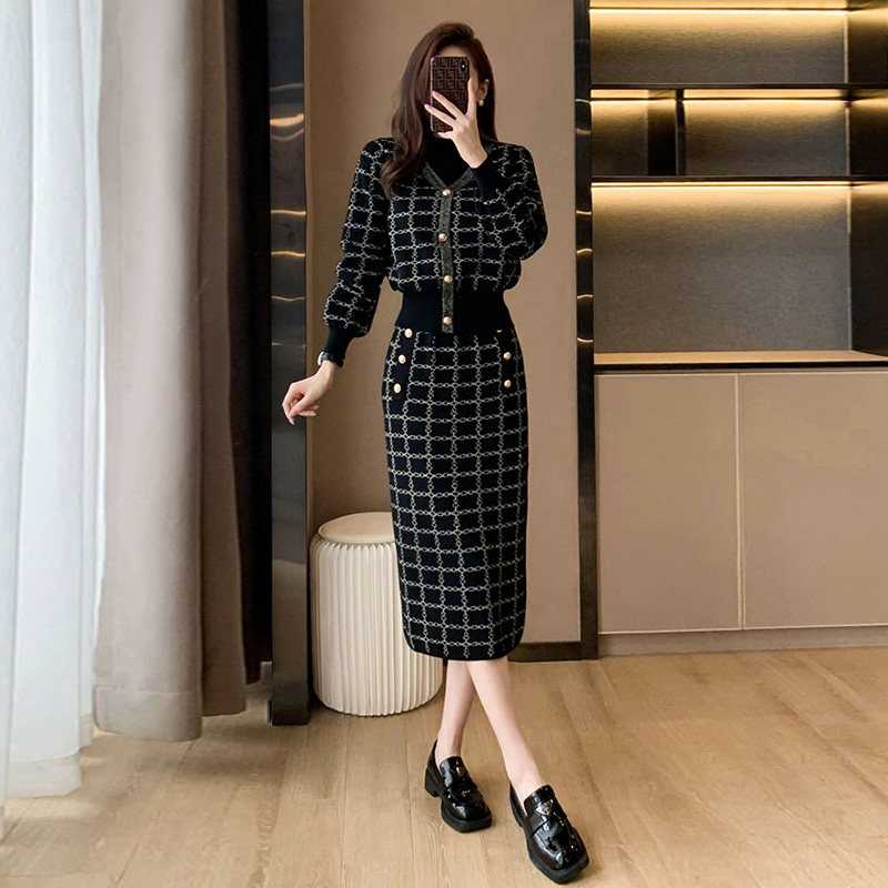 法式小香风毛衣针织半身裙子套装女2025秋冬新款高腰连衣裙两件套,淘宝优惠券,粉丝福利购,淘宝优惠卷