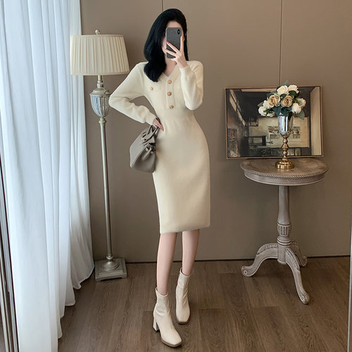 配大衣的针织连衣裙女秋冬高级感法式名媛风收腰内搭毛衣打底裙子 - 图2