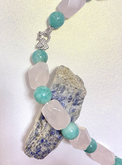 Shanhailian original handmade high-end minimalist personality fashion European and American style natural stone necklace