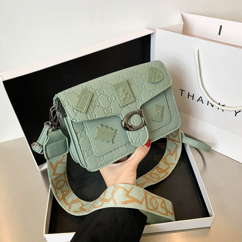 sirur2020新款宽带夏季单肩斜挎包 sirur女士包袋