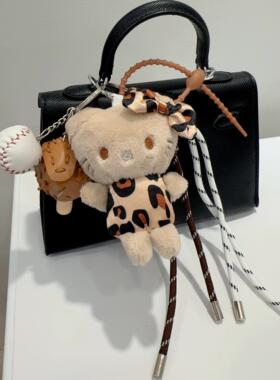 豹纹hellokitty毛绒小熊挂件