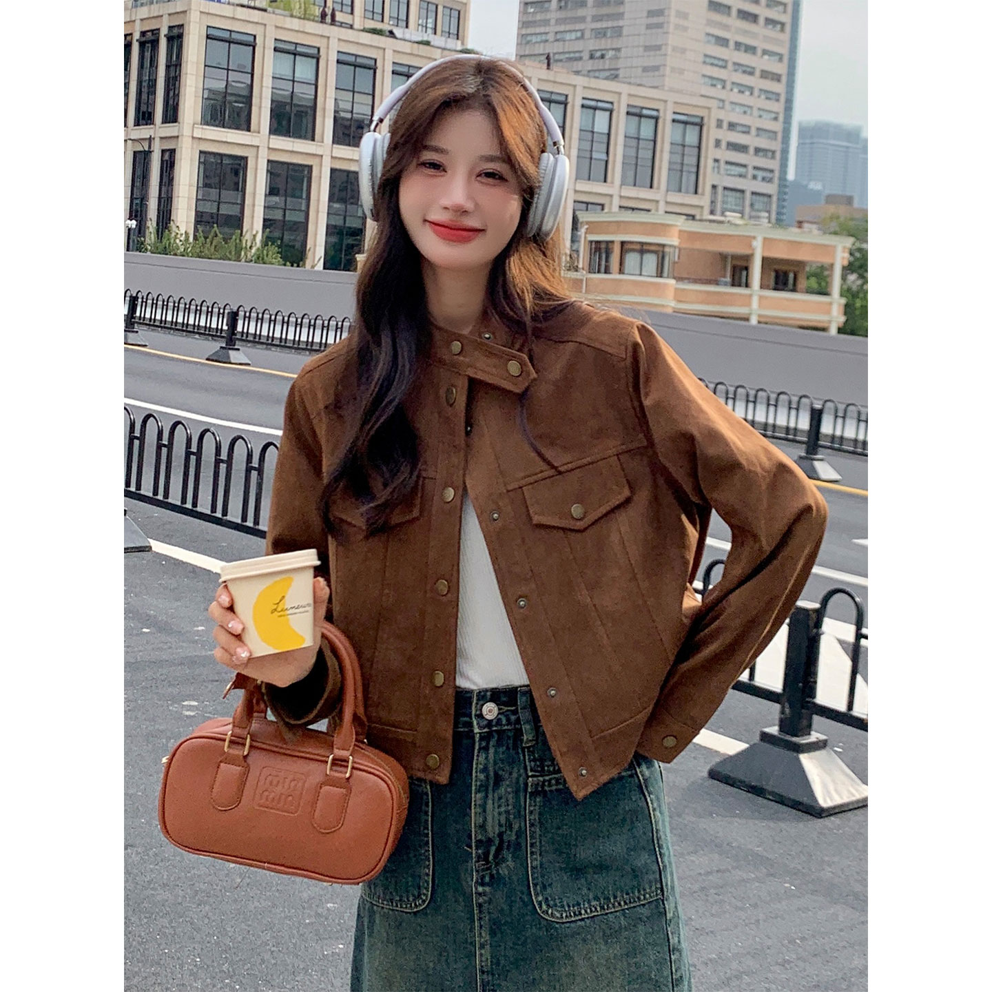 美拉德外套女春秋2025新款显瘦短款设计感麂皮绒工装夹克休闲上衣 - 图2