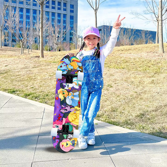 四轮滑板初学者儿童3-5-12岁以上成年专业女童小孩双翘可爱滑板车