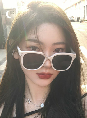 复古新款kuku同款奶白色墨镜jennie方形大框情侣街拍太阳眼镜显瘦