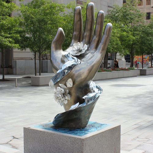 玻璃钢雕塑定制不锈钢户外雕塑定制创意艺术感雕塑不锈钢工艺摆件 - 图2