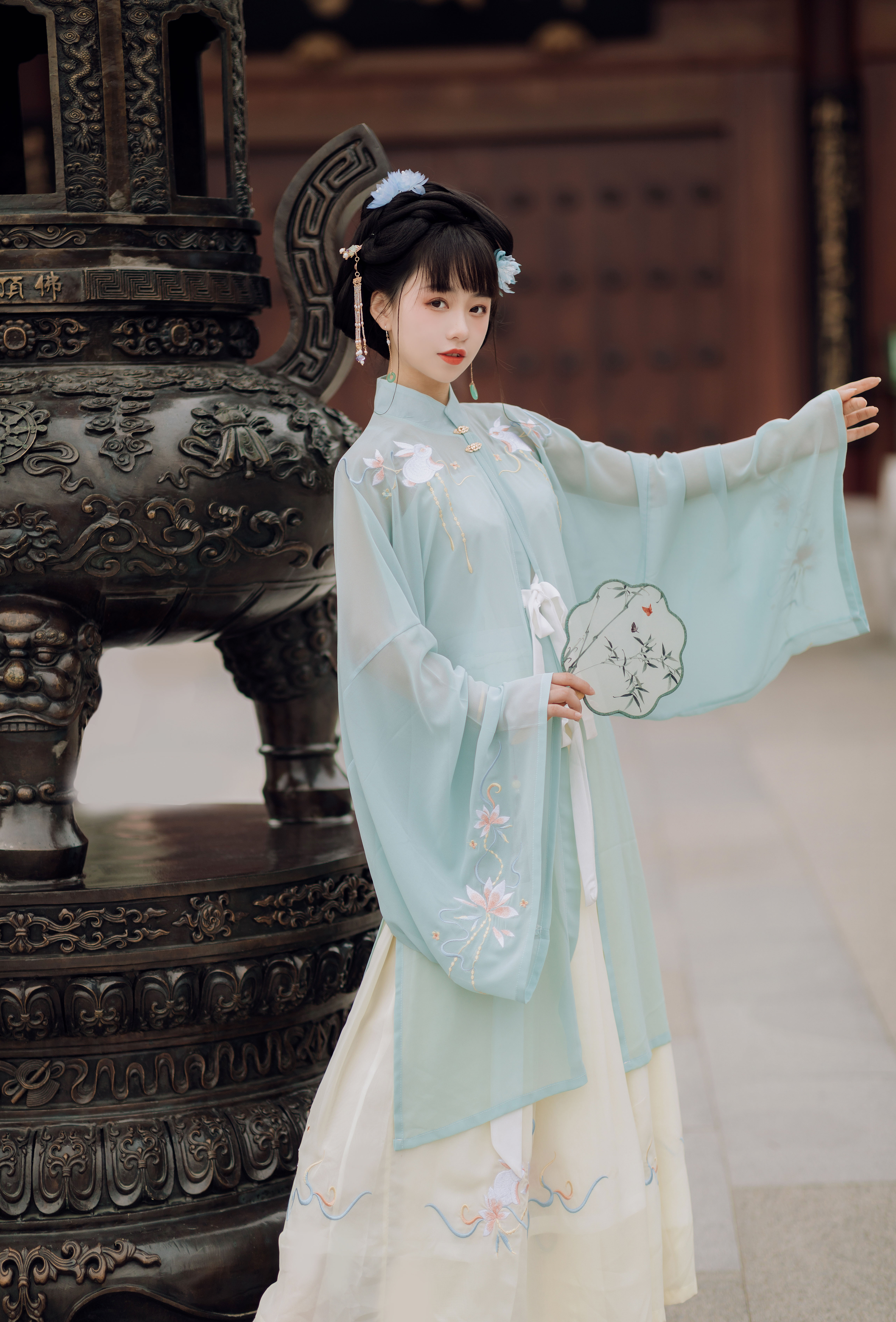 檀香阁汉服原创檀香阁原创汉服女若灵立领长袄明制刺绣春夏日常清新淡雅0