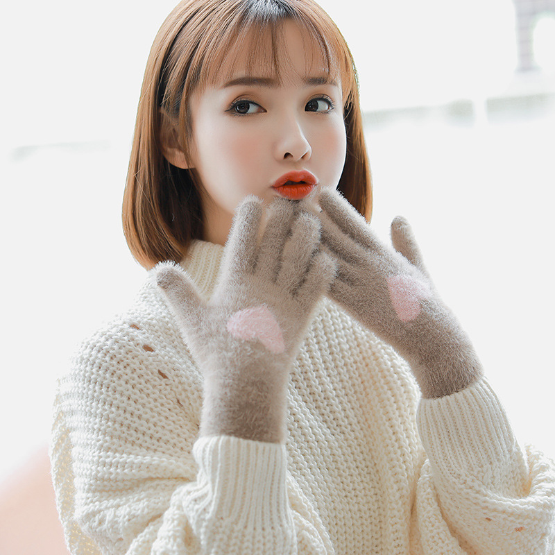 向朵旗舰店毛绒手套女冬天保暖加绒加厚可爱爱心学生全指毛线触屏防寒骑行车0