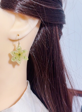 手工真花滴胶耳环日系森系小众设计感耳饰简约百搭耳钩女友礼物