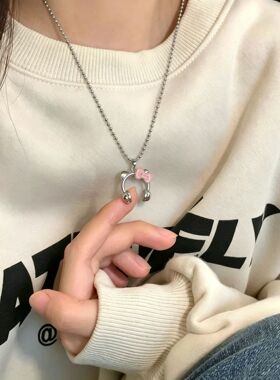 KT猫蝴蝶结耳机钛钢项链韩系少女风甜美可爱小众卫衣链毛衣链配饰