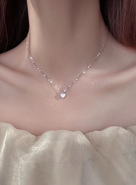 s925银白色贝母爱心项链冷淡风轻奢嘴唇链心形吊坠锁骨链女生新款