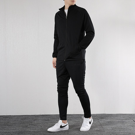 nike men's dress suit