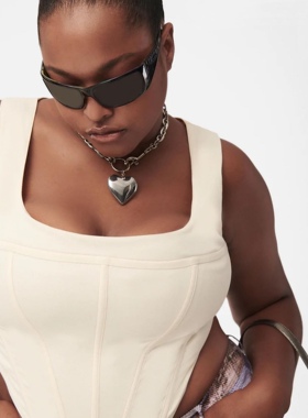 涩谷辣妹美式朋克哥特Y2K亚逼金属爱心形项链女小众甜酷系带项圈